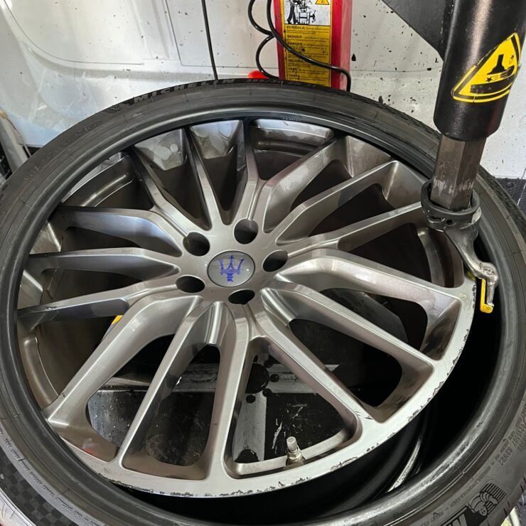 Mobile Tyre Service Grantham farm