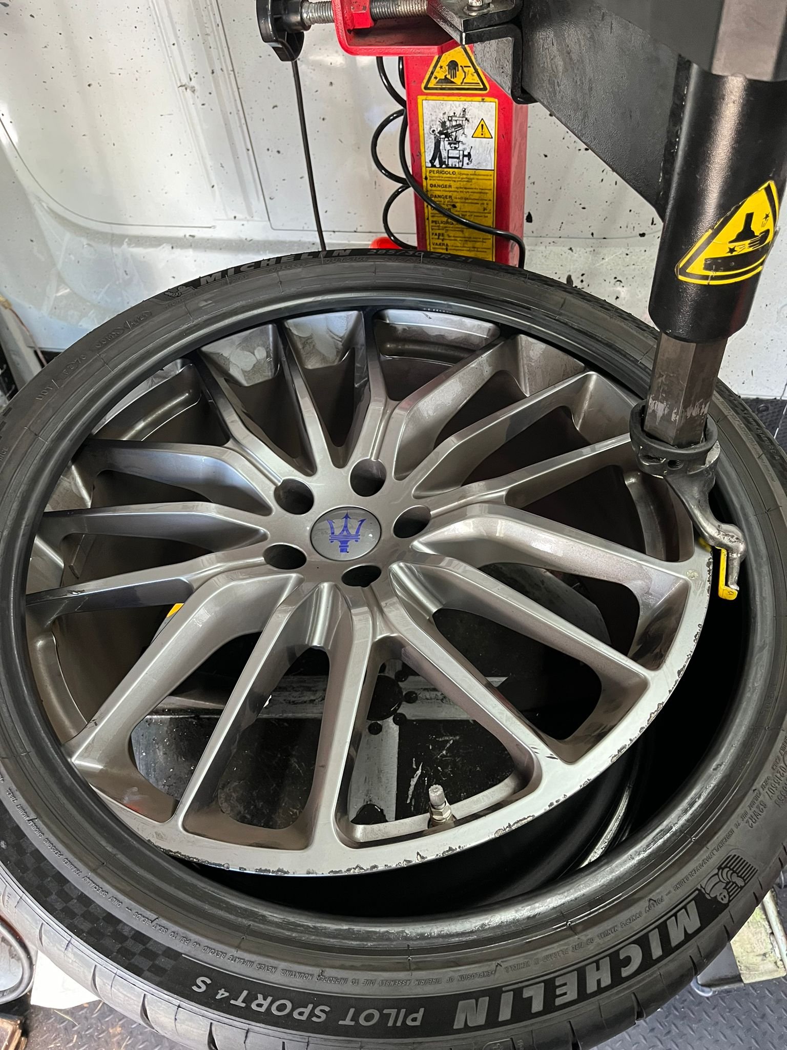 Mobile Tyre Service Grantham farm