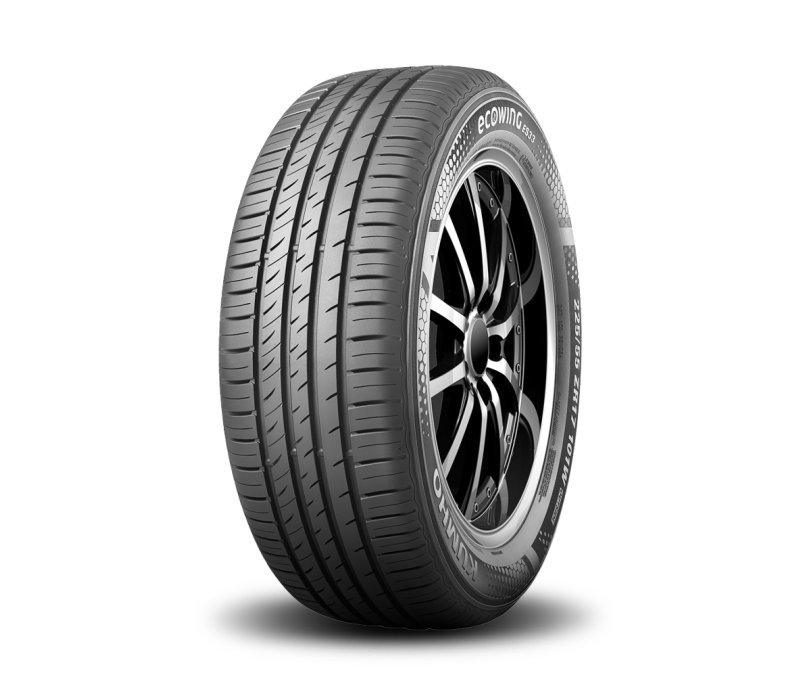 Kumho 235/55R18 104V KL33 Crugen Premium